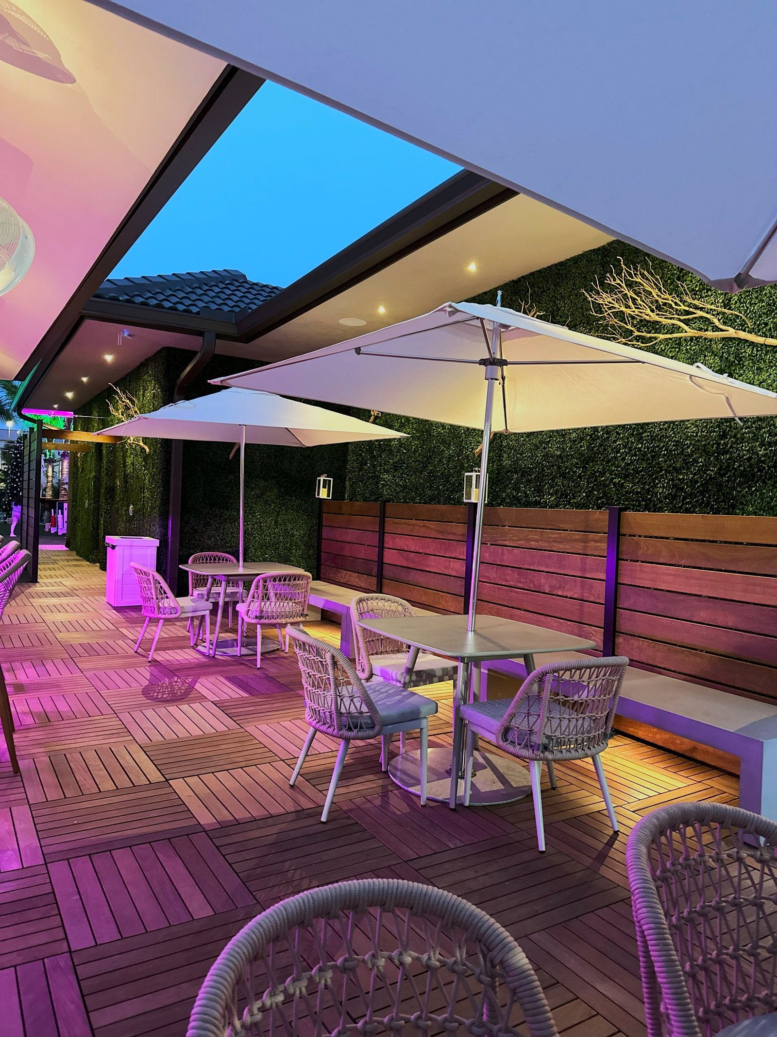 Mini bar & outdoor  lighting